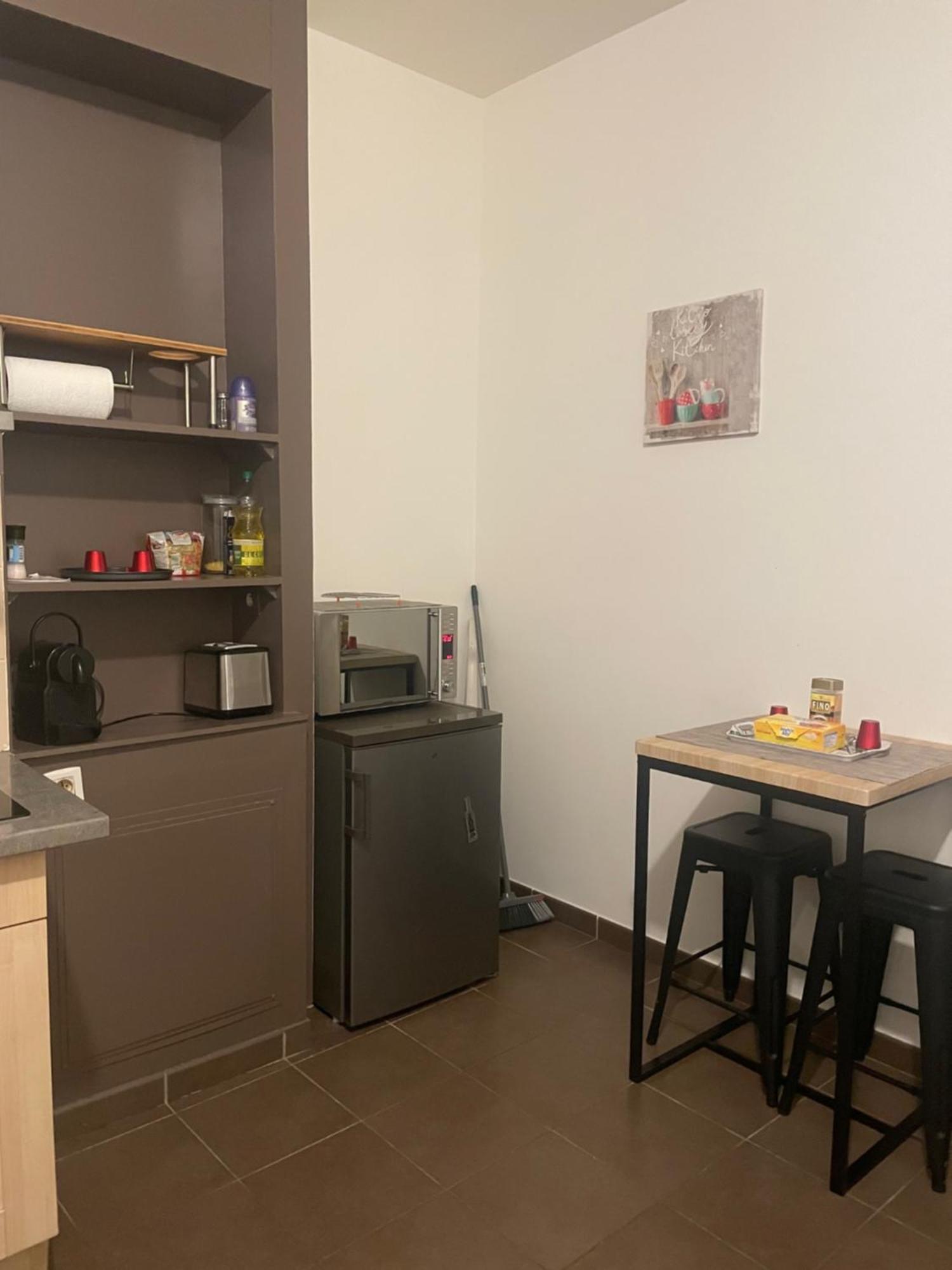 Ferienwohnung La Pirouette*Wifi*Proche Gare Sncf Amiens Exterior foto